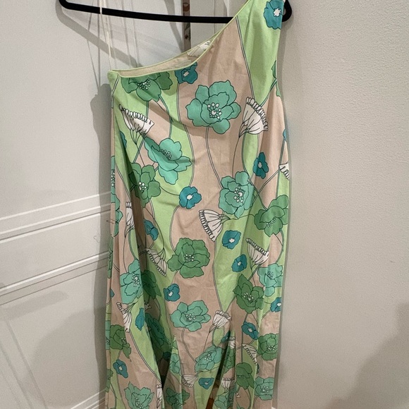 Tuckernuck Hyacinth House Sabine Floral Mint Green One-Shoulder - Picture 2 of 5